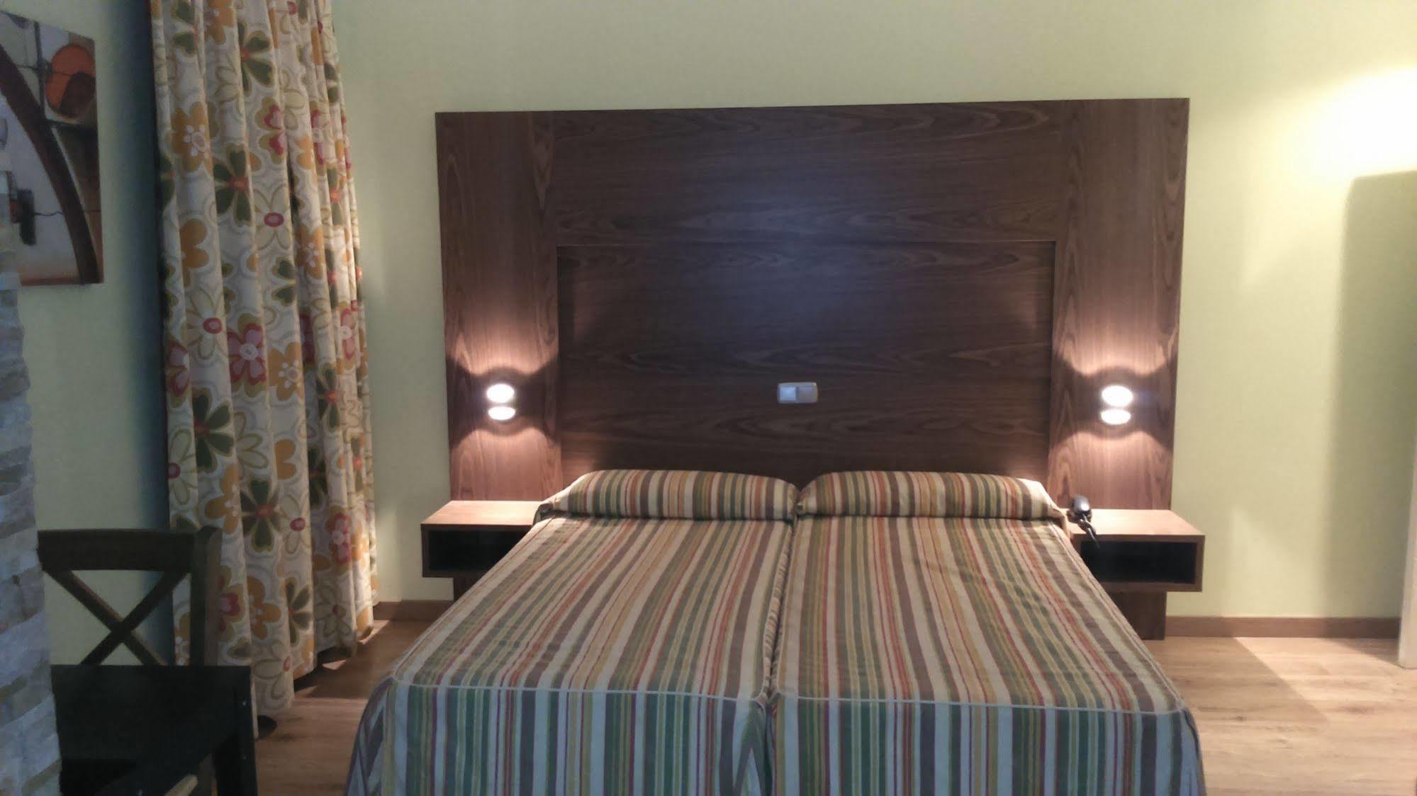 Hotel Ideal Villarrobledo Dış mekan fotoğraf